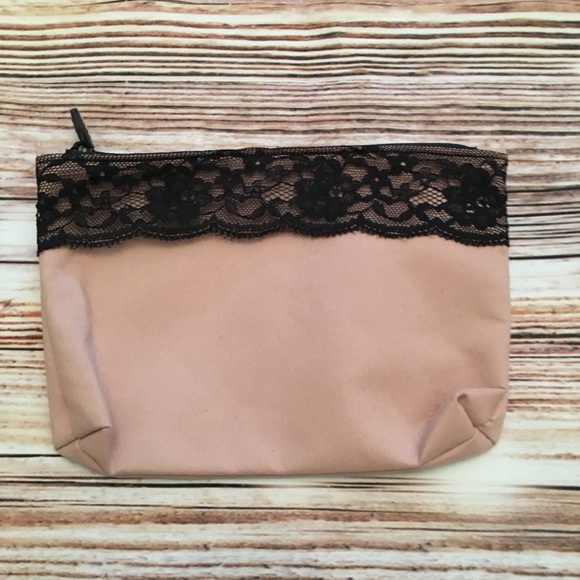 Ipsy Cosmetic Bags - Picture 5 of 8